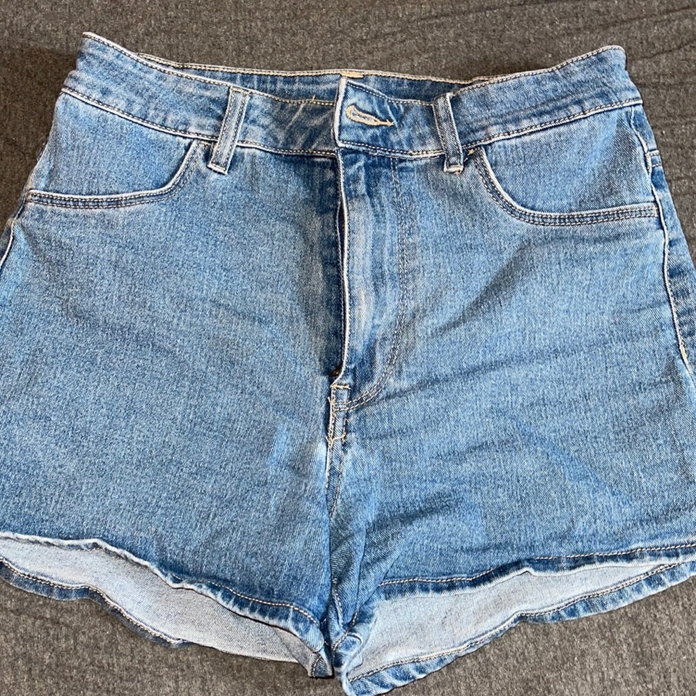 H&M jean shorts